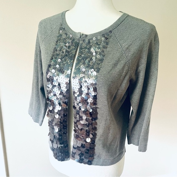 Ann Taylor Silk Dressy Cardigan | Gray Sequin Gradient | 3/4 Sleeve | Size M - Picture 4 of 10